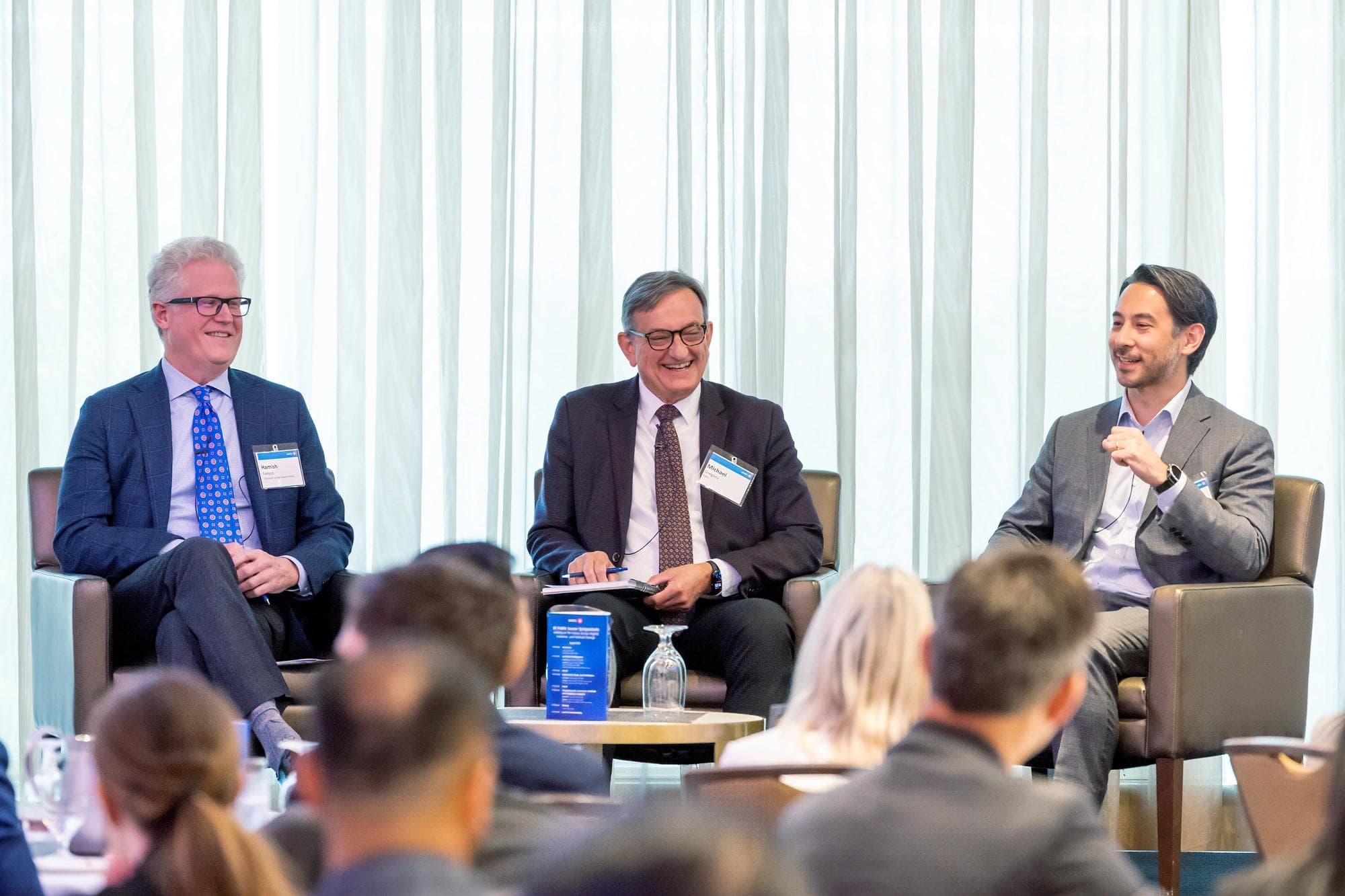 Les panélistes du quatrième symposium annuel de BMO sur le secteur public de la Colombie-Britannique explorent les façons dont le secteur public peut composer avec les perspectives économiques et budgétaires.