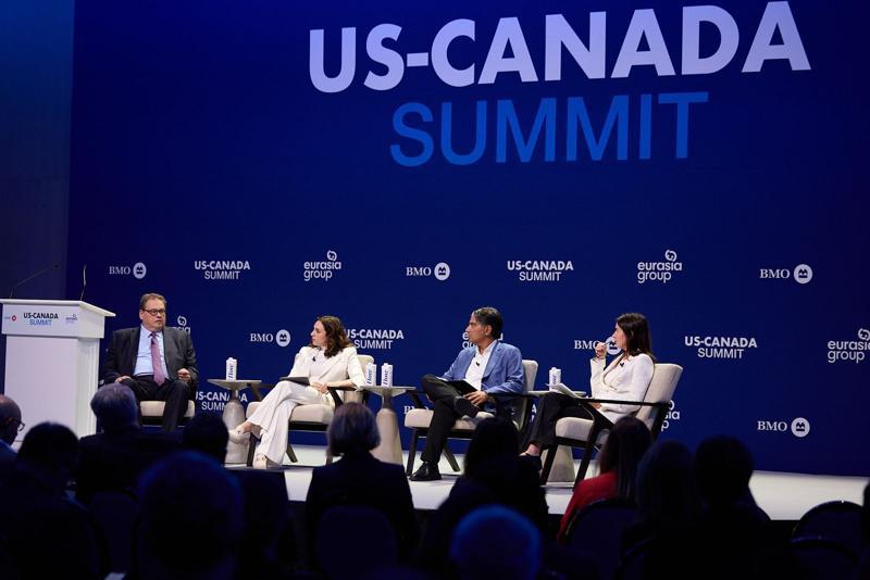 Panel au sommet États-Unis-Canada à Toronto 