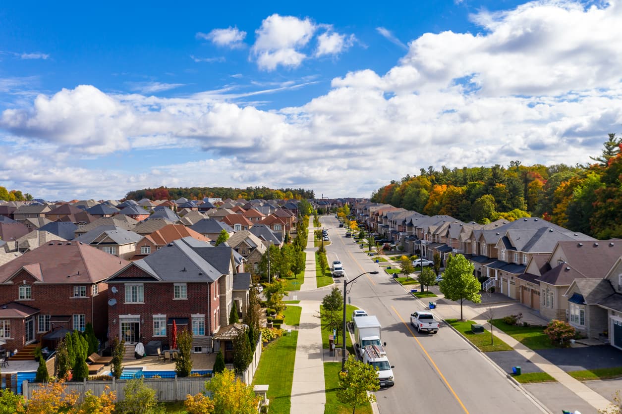 Canadian Houses