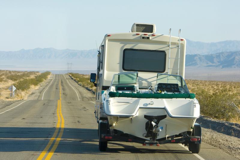 RV Road trip with boat