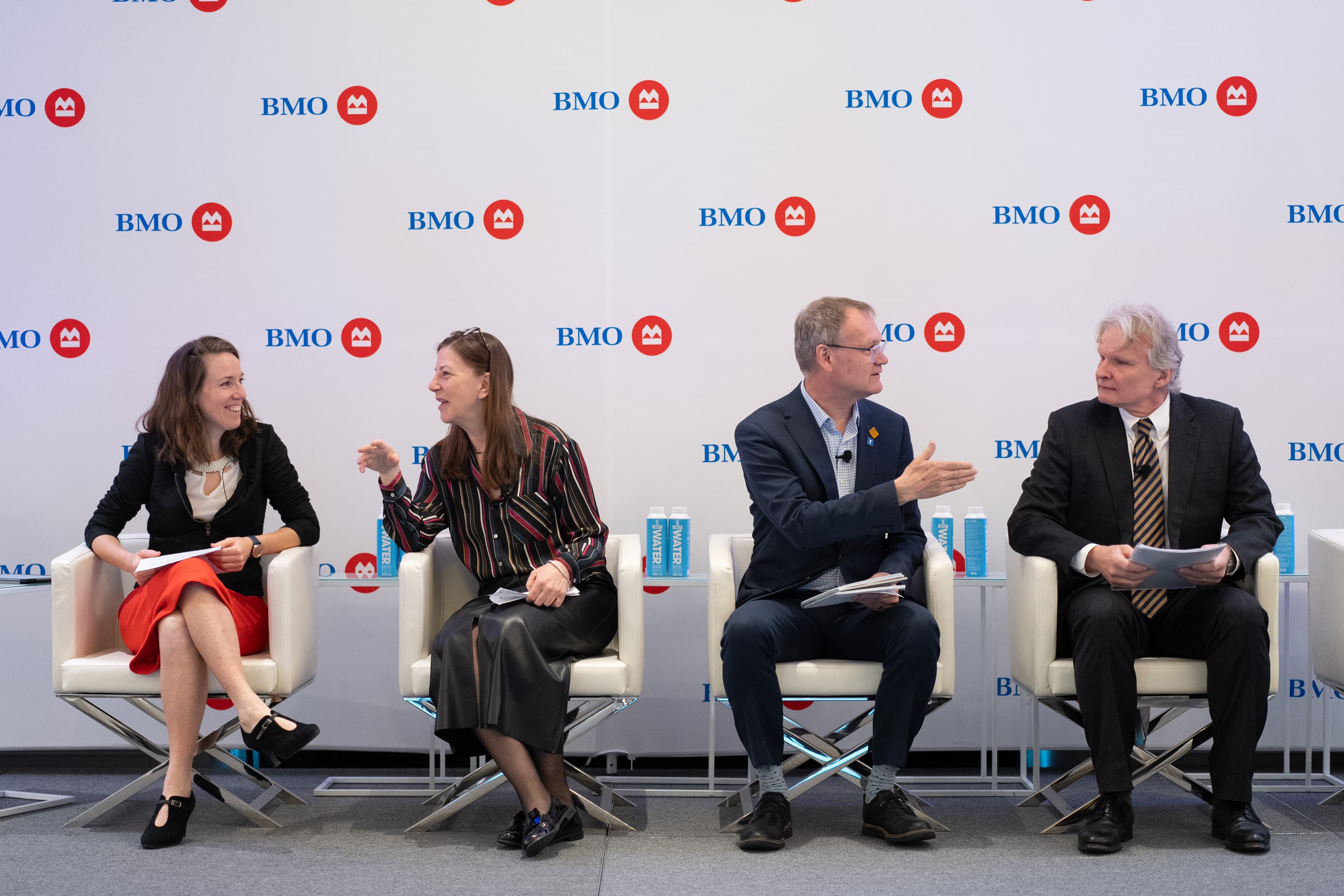 Les panélistes de la conférence 2024 Gouvernements, banque centrale et gestionnaires de fonds de BMO