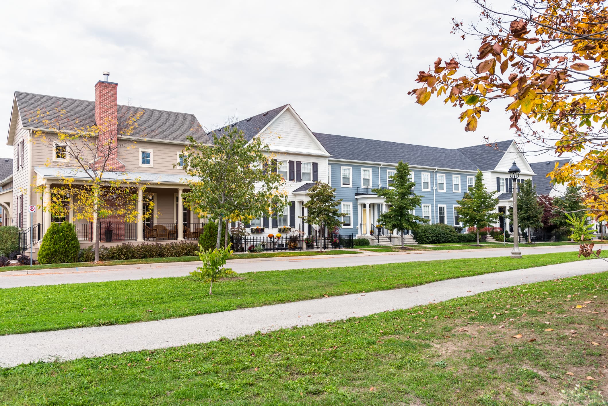 Rangée de maisons en Ontario, Canada